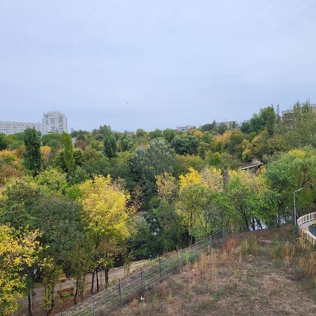 Green Tam - Nature Heaven - Private Parking Bukarest Exterior foto